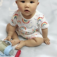 还有没睡的吗，只从怀孕到生娃以后就没睡好过觉，一个人带宝宝真心累