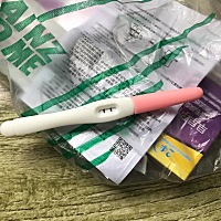 为什么我的两条线都特别红啊？有人知道吗？不是说都是一深一浅吗？