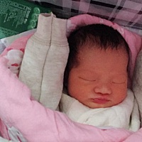 宝宝5月19日剖宫产。39周剖腹 健康女宝宝。母女平安。