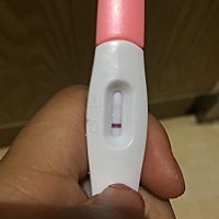 请问4月30号到5月5日的月经完，还没到经期啊。现在测会不会是假的，不会诈胡吧