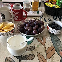 休息天，现在才吃早餐🥣╮(￣▽￣"")╭