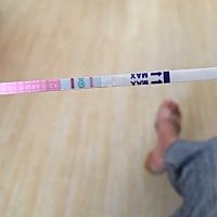 这是今天测的排卵 是不是很接近排卵期了呢