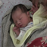 顺产，缝针三针，六斤六斤左右