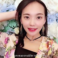 越来越喜欢花衣服