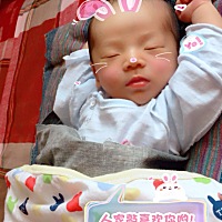 顺产宝宝第十天了。坐月子后五天排的大便到现在也没有再排大便 有什么方法