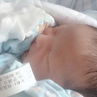 2018.5.30  14:14分  五斤八两 男宝宝。👶🏻