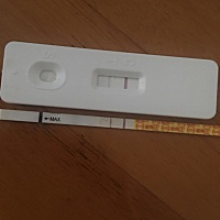 末次月经是5月4号……昨天早上和今天早上测的，都不清晰，而且小腹一直有即将来姨妈的感觉呀，怎么办……