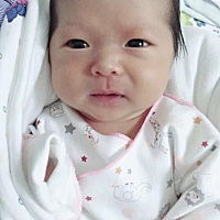 刚出生时挺清秀的，咋让我养变形了😄