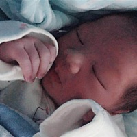 6月5日顺产男宝宝一枚，6.5斤