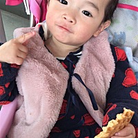 这是我曾经辛苦打下的江山，曾经怀她胖成猪，如今养他累成狗，送人不舍，养着累死！！
