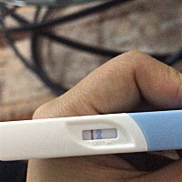 还有一周才来大姨妈，一测还是白板，好难过😭