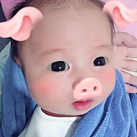 还有八天小公举就满月了😄😄