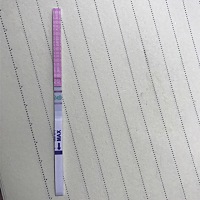 月经推迟一天。排卵试纸阳性。怎么回事