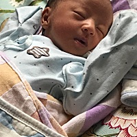 宝宝出生第七天😊