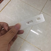 27号排卵。26。30都有一次。这几天超强的姨妈感。肚子抽疼，连着两天上厕所纸上都有一点点咖啡色的。不...