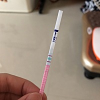 连续2天验了排卵纸都好明显，要什么时候同房比较好？