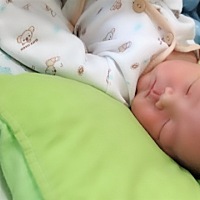 6月7号，38周早上去医院常规检查，下午15:23分剖宫产健康男孩 六斤八两，大家快快来接宝