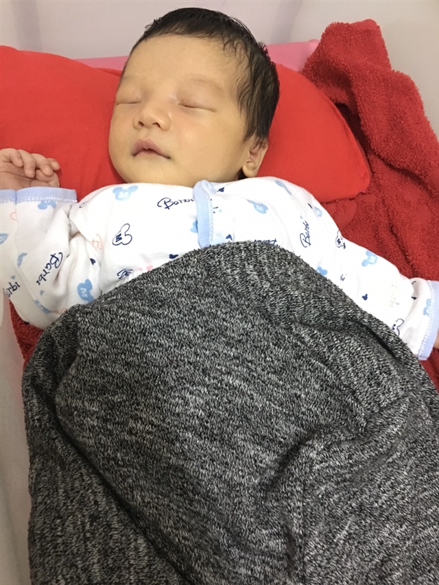 出生后第四天