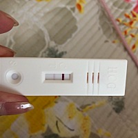 五月30日排卵，刚刚zzy测出来的，是炸胡吗？应该还有四五天就来事了，各种来事的症状都有，好担心呀