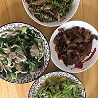 男人真的是不能惯啊，之前他工作比较辛苦回来还要煮饭洗衣服，心疼他，我就自己烧饭，他回来直接吃，开...