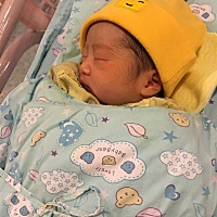 6.10日顺产男宝  老大也是男的12岁了  一直想要弟弟 哈哈我们想要女宝  自己生的只要是健康的什么都好  ...