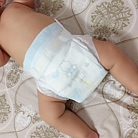 试用了几天米菲纸尿裤，一晚上一片瞬间变胖兔子，透气吸收量超大，主要是换完屁屁还好干爽，从此告别红...