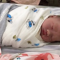 报喜啦，6月17号下午一点10分破水，一点半超快顺产一枚男宝，轻微撕裂，宝宝六斤三两，比预产期提前了六...