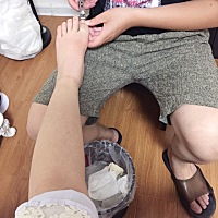 什么都比不上嫁一个好老公重要……孩子早产在监护室住院，我总是动不动就哭，我老公天天陪着我，除了给...