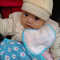 前面三张是大宝，后面三张是小宝，长的像吗？😄