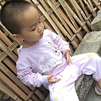 闺女已经两岁半了，最近打算要二胎，想请问大家，剖腹产两年半，肚子里感觉有个东西硬块能不能考虑要二...