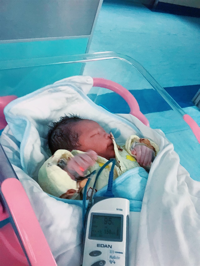 6月21日顺产8斤健康男宝一枚😊