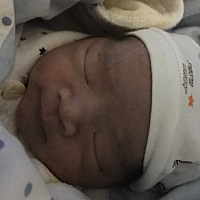 昨晚十一点多顺产二胎女宝一枚