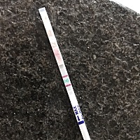 各位问下，这是要排卵了吗？还是要再等等，在备孕测排卵，第一次用，今天早上已经跟老公xxoo了一次，晚...