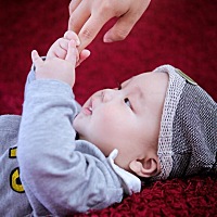 我家宝宝现在已经6个月了，宝妈们给宝宝补的什么钙呢，有给添加什么辅食吗？