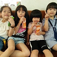 💞💞 早安🎊 人生要么折腾，要么平凡  生活里不折腾，拿什么回忆。 不要在该奋斗的年纪选择安逸！