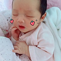 今天是团团出生的第8天