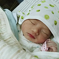 宝宝提前发动，刚足月就生了，6/27晚上顺产6斤男宝，母子平安，感谢婆婆无微不至的照顾和老公的体贴