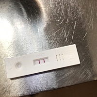 宝妈们这是有了吗，上次月经5月26号到6月2号。六月九号同房 六月17号去医院抽血没有怀孕 到现在大姨妈过...