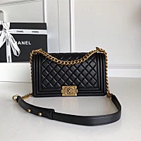 感觉有点难选择……都看起来好漂亮，