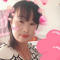 在爱情里，女人有钱，才不会为钱而离开谁，也不会为钱和谁在一起。自由的选择喜欢的人在一起，你才能拥...