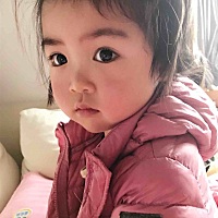 怀孕期间一定要多看漂亮的宝宝哦，肚子里的宝宝也会长的很漂亮哦。这是我家的女儿和儿子。希望大家都如...