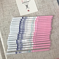 姐妹们帮我看下强阳了没，最后一个是今天11.30醒来了测的，倒数第二个是昨晚12点睡觉前测的，这是还没转...