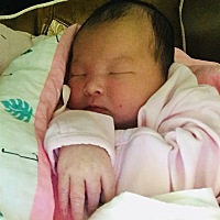 有没有和我一样的宝妈，生完孩子什么都自己做，娘家说生完孩子要好好躺着好好休息，侧切说伤口怕长不好...