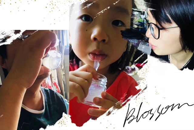 这个是朋友介绍的，这个老板还是澳洲留学生，男朋友就是马来的燕窝工厂老板，但是信任一旦打破，就很难再建立起来了，当我发现燕窝水明显变黄，闻着有股刺鼻的胶味的时候，心就一点点开始变凉，我觉得朋友之间不应该这样，之前还托她给我女儿买了很多贝拉米奶粉，现在怀疑一点点放大，我甚至在想，那些吃过的奶粉是不是也是假的。但是最终，没有结果，因为对方只会说一句话，我们的燕窝没有问题，你不信可以去别家。 从那个时候开始，我有一种偏执的理解，吃了假燕窝，身体受了伤害，那么一定要买到真燕窝把身体给补回来，也许，从那时开始，我才真正的开始用心去辨别燕窝的真假，也是从那时候开始，我坚定的认为，懂比吃更重要，因为不仅仅是为了自己，更是为了家人，食品安全需要擦亮双眼去把控，而不是听朋友说说或者又是哪家的亲戚建的厂，没有任何意义，道听途说总没有自己亲自了解重要。本月7月15日-21日飞印度尼西亚，顶妈带各位孕妈妈深入揭秘燕窝生产过程