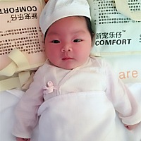 我们家宝贝二周啦🌈🍭