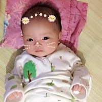 看着你一天一个样，我的心情是越来越好了。现在自个认带着你，还得自己买菜做饭，洗一家人衣服~白天基本...