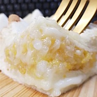 🍃 金黄玉米🌽夹心面包  馅料饱满 贴心相伴每天 谷物清香更健康哦💕