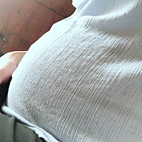 27周啦，肚子还是那么小的啦😊ི亲们看得出性别吗