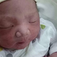 昨天六点发动，十一点顺产侧切小胖子八斤