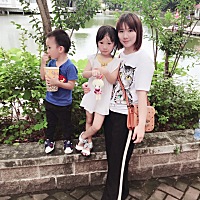 有多少三年抱两的宝妈，来集合啦，都来说说都是怎么过来的，这会准备放暑假了，感觉要疯掉了 🙈🙈�...